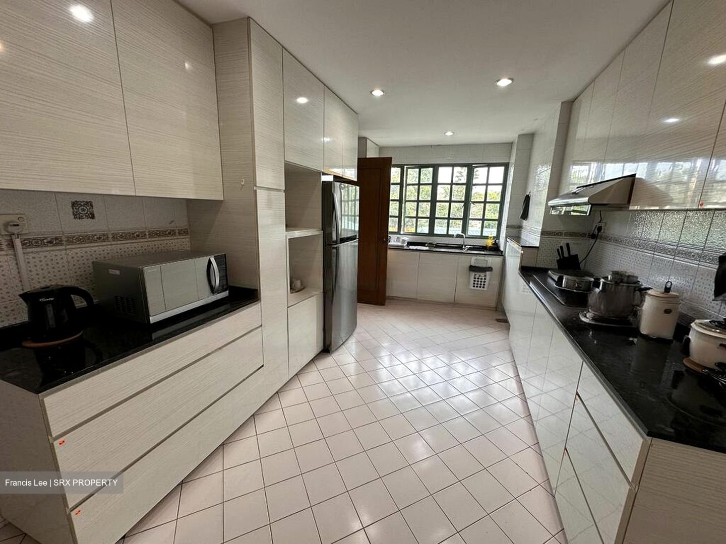 Gold Coast Condo (D5), Condominium #456326571